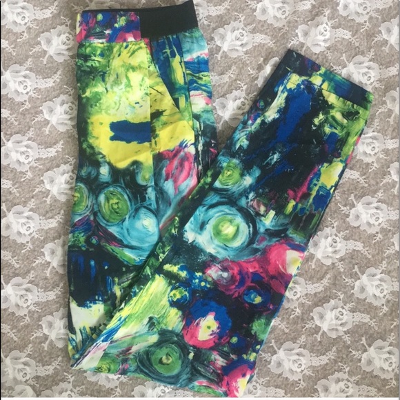 Mustard Seed Pants - 3/$15☀️NWT Abstract Print Pleated Pants
